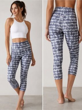 Athleta Navy & White Tie-Dye High-Rise Cropped Leggings